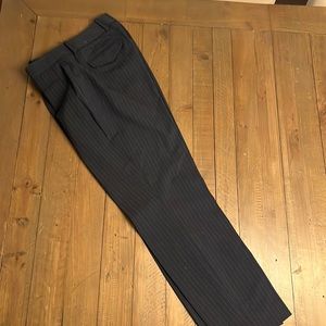 Gap pin stripped cropped pants. Size 2